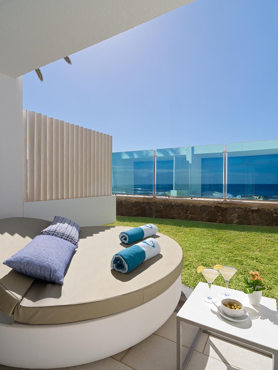 Gallery 60