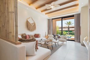 Gallery 7