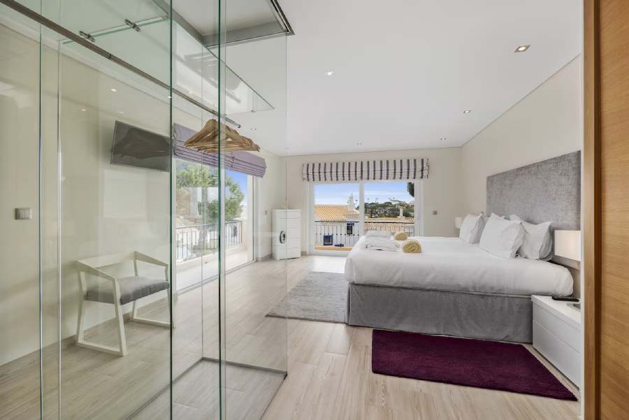 Gallery 22
